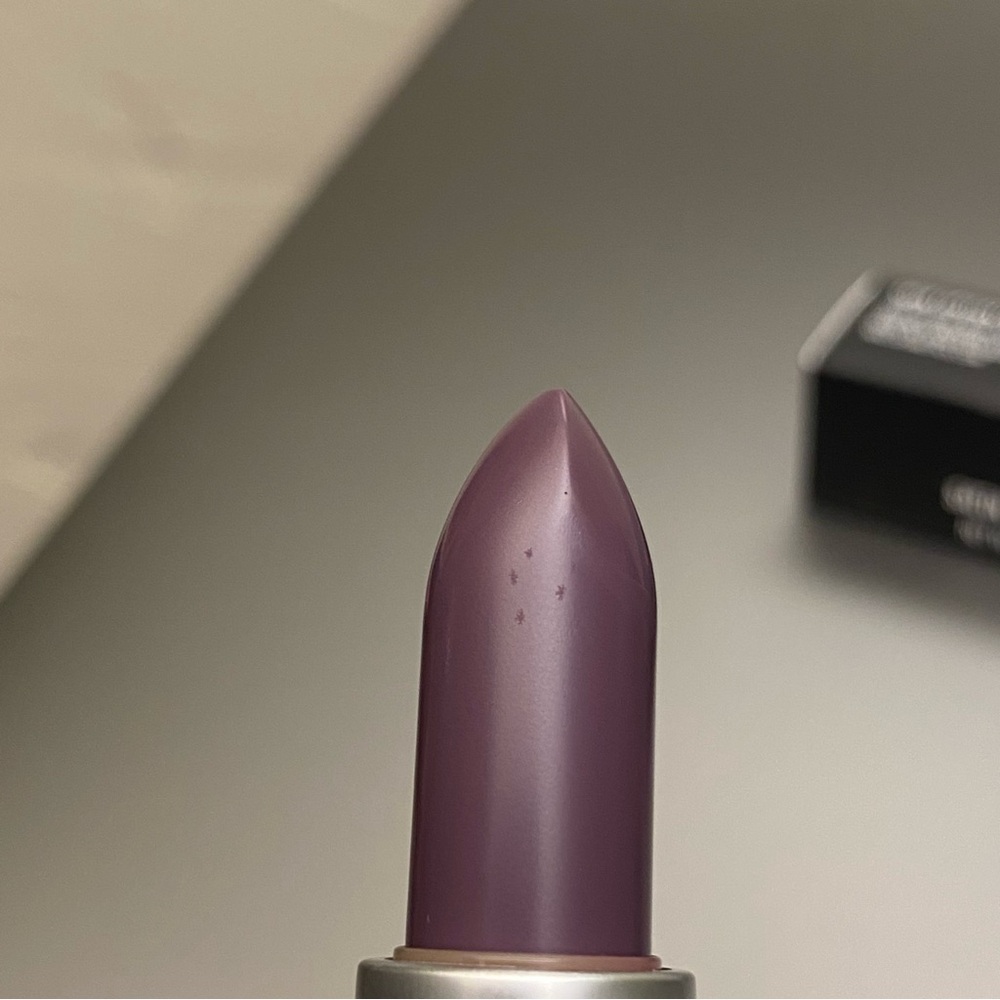 MAC “Epic” Lipstick - Picture 3 of 6